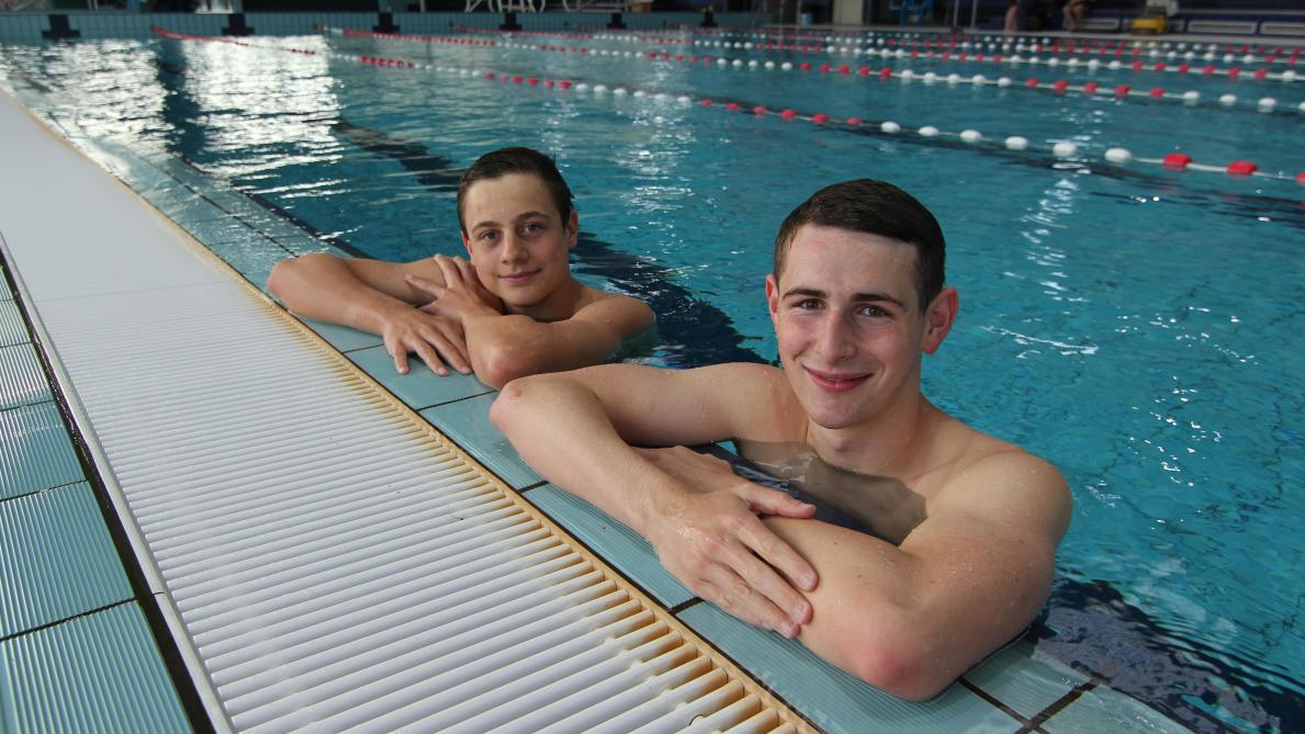 Givet Des Nageurs Ont Releve Le Defi Des 25 Km En Eau Libre