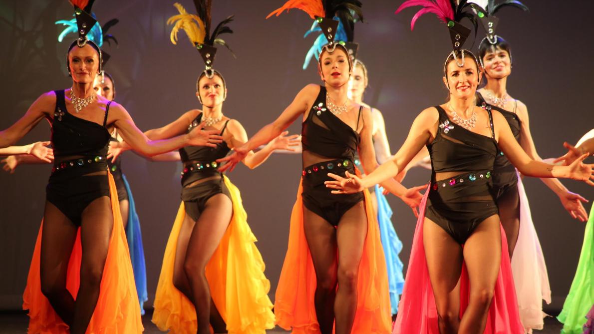 Un Show Coloreet Plein D Emotion Pour L Ecole De Danse Emmanuel Javelle A Troyes