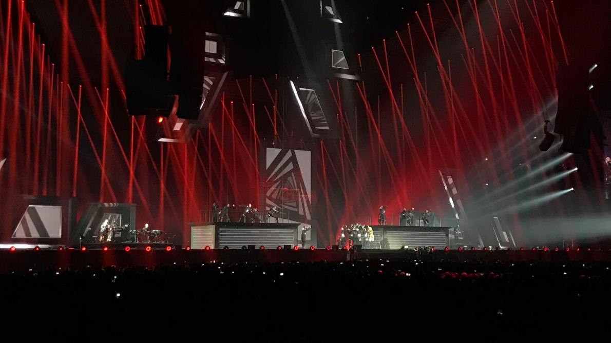 Arrives En Retard Au Concert Les Fans Ardennais De Mylene Farmer Sont Desenchantes