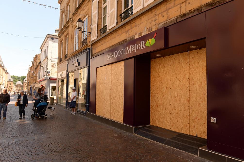 Le Social A Pese Sur Le Commerce De Charleville Mezieres