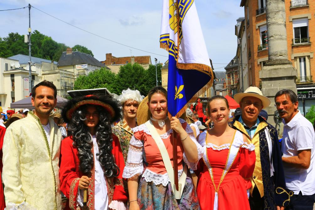 Photos Chateau Thierry La Morale Des Fetes Jean De La Fontaine C Est Le Succes