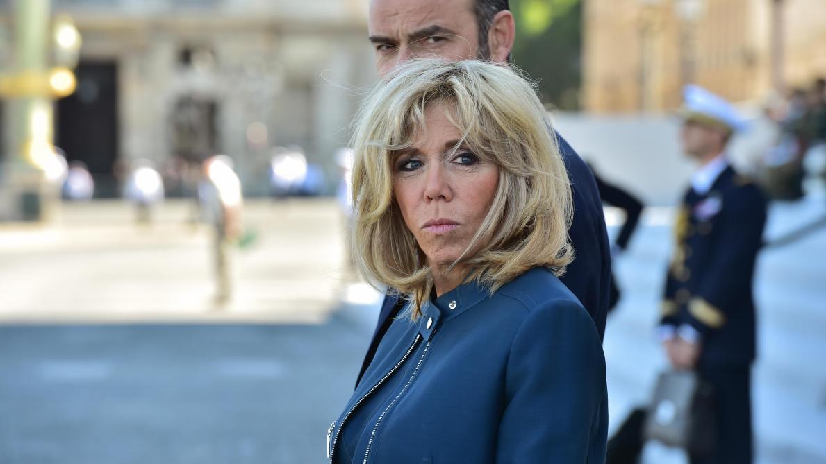 Harcelement Scolaire Brigitte Macron Souhaite Que La Peur Change De Camp