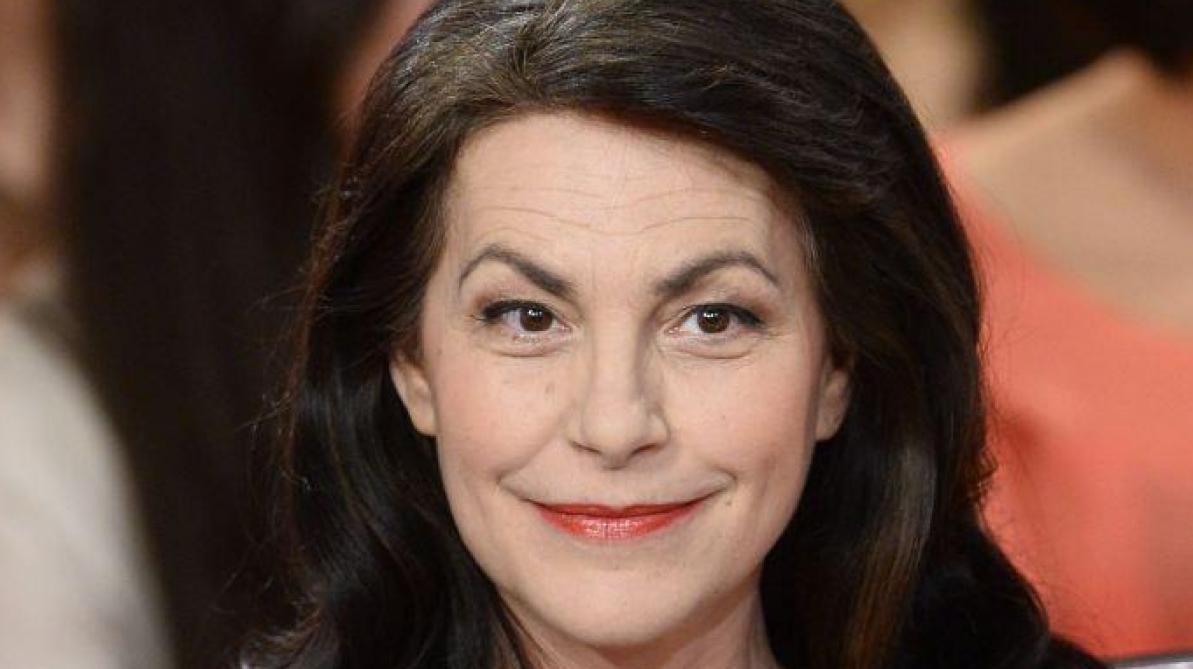 La Folie Des Annees 80 Debarque A Geraudot D g c d pour une décolorée en moins d'une seconde. la folie des annees 80 debarque a geraudot