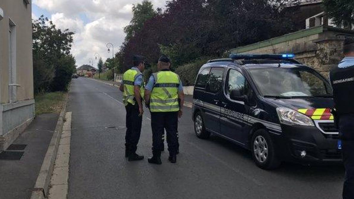 Collision entre un TER et une voiture : quatre morts Collision entre un TER et une voiture : quatre morts