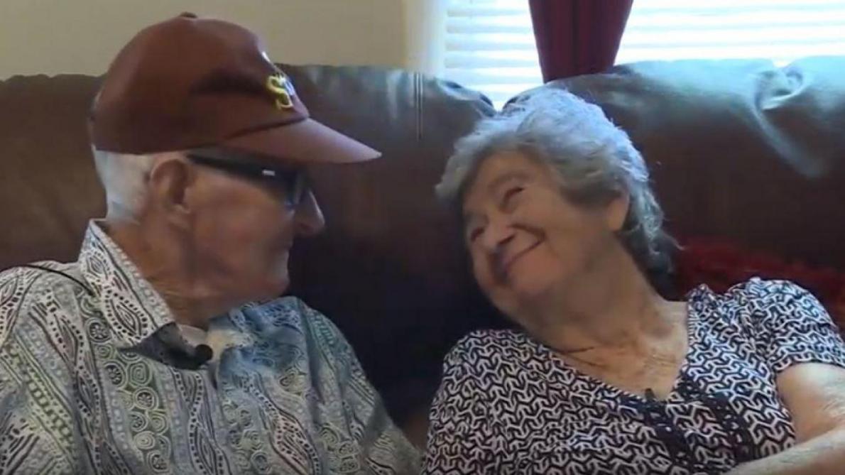 Ils meurent le même jour après 71 ans de mariage — Etats-Unis Ils meurent le même jour après 71 ans de mariage — Etats-Unis