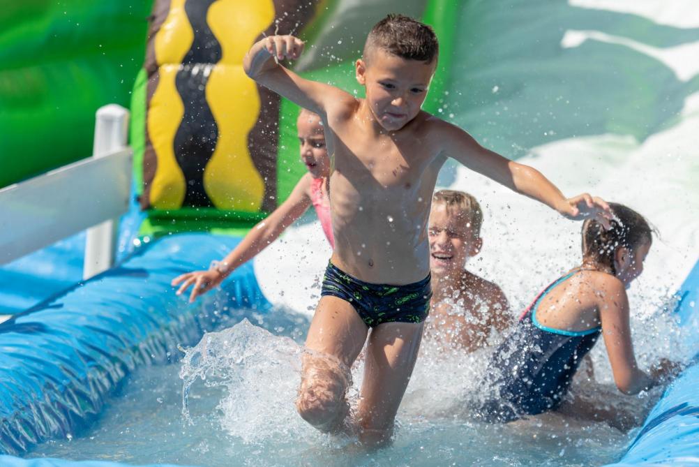 photos tinqueux a fete l ete le temps d un week end