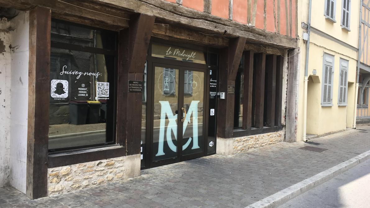 Trois Bars A Chicha De Troyes Epingles Par La Prefecture