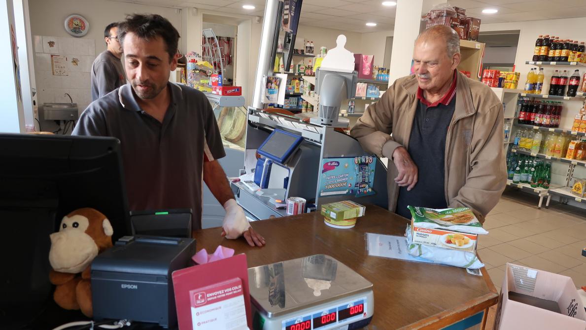 L Ouverture Le Dimanche De L Hypermarche Carrefour A Laon Inquiete