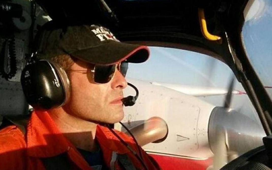 Combien De Pilote Dans Un Canadair Qui est Franck Chesneau, le pilote du bombardier à eau décédé dans un