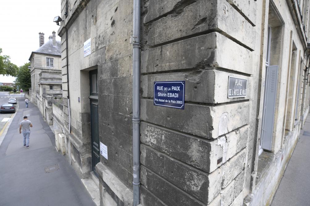 Droles De Noms De Rues A Soissons Des Loups Et Des Hommes Rue De La Paix 4 5