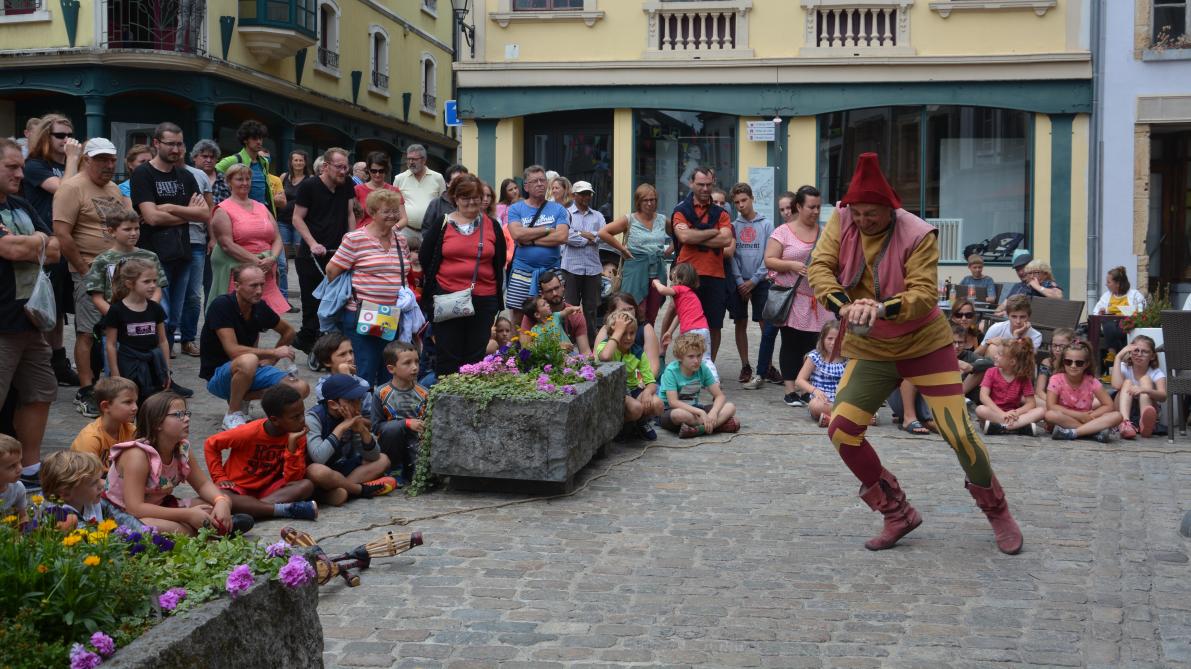 PHOTOS. En Belgique, la fête médiévale de Bouillon continue ce dimanche