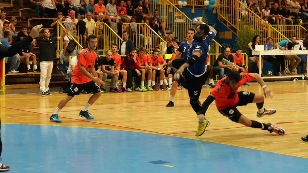 Le Club De Handball D Epernay Lance Sa Saison Par Un Match De Gala