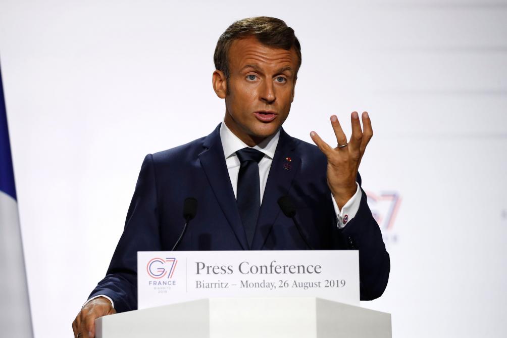 Nous Nous Devons De Reagir Macron Annonce Une Aide Du G7 De 20 Millions De Dollars Contre Les Incendies En Amazonie