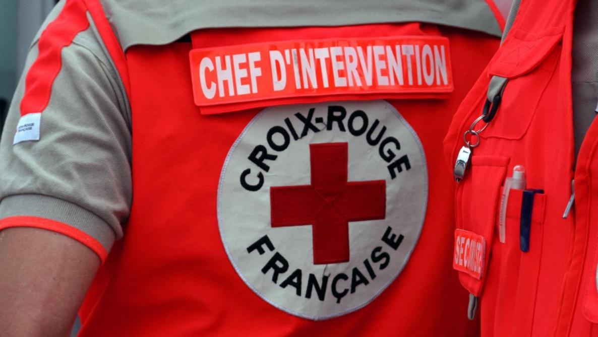 Hauts De Seine Un Chef D Equipe De La Croix Rouge Accuse D Agressions Sexuelles Par Des Jeunes Garcons Hauts De Seine Un Chef D Equipe De La Croix Rouge Accuse D Agressions Sexuelles Par Des Jeunes Garcons
