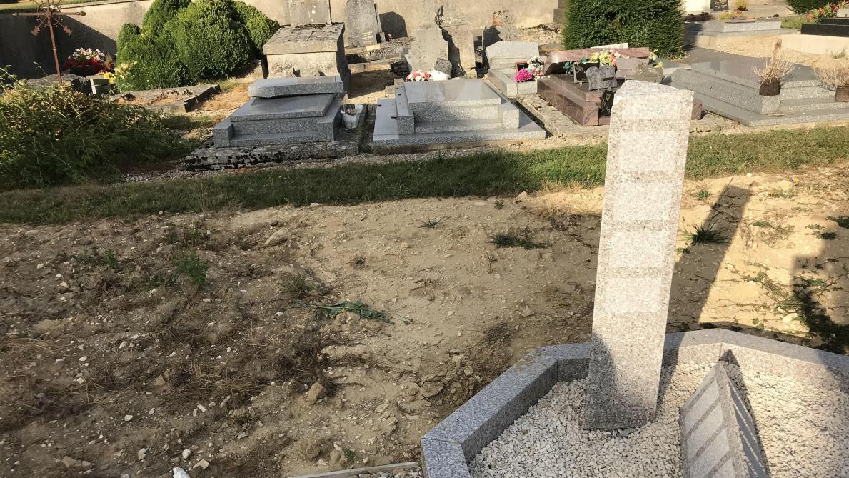 A Quoi était Condamné Un Défunt Privé De Sépulture
