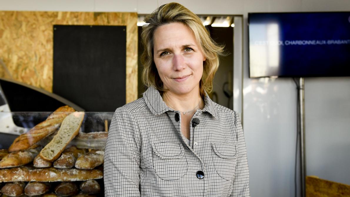 Marie Cheval Carrefour France L Hypermarche N Est Pas Mort Marie Cheval Carrefour France L Hypermarche N Est Pas Mort