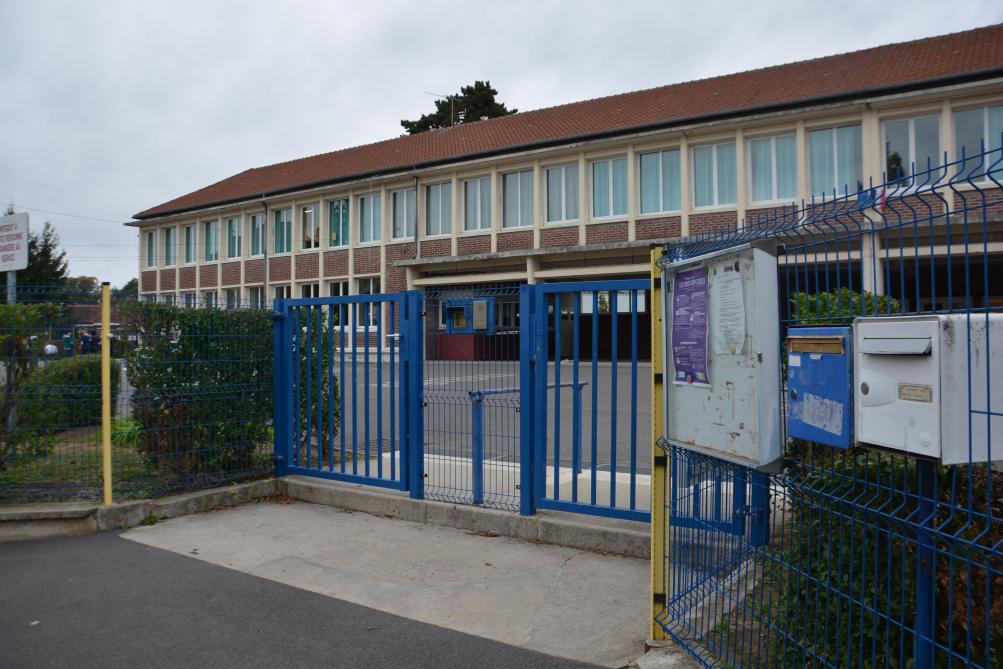 Un Service Civique En Renfort Dans Les Ecoles De Chauny Pendant La Pause Meridienne
