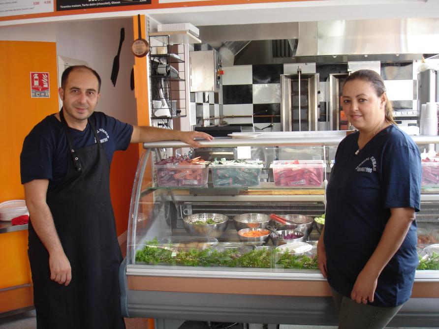 Du Nouveau Pour Se Restaurer A Estissac Avec Mondial Kebab