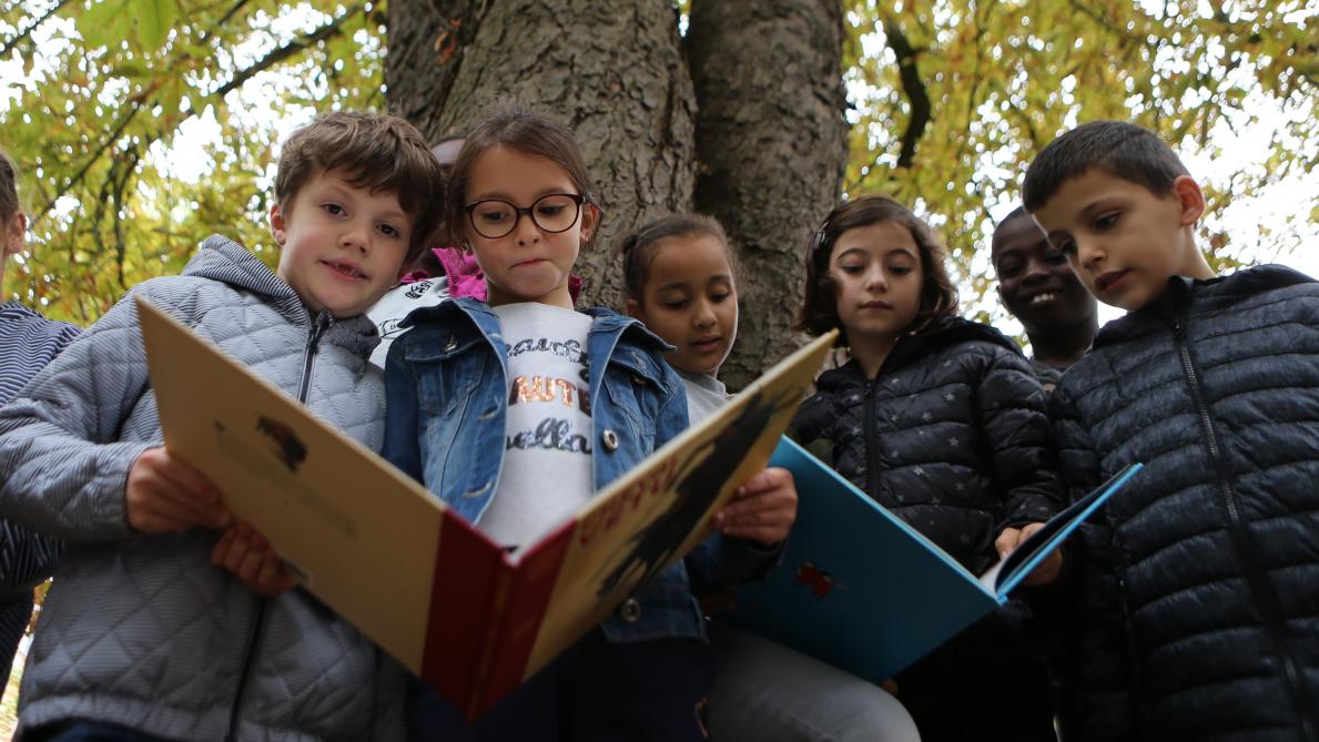 Quatre Jours Pour Rever Son Futur Au Salon Du Livre De Troyes