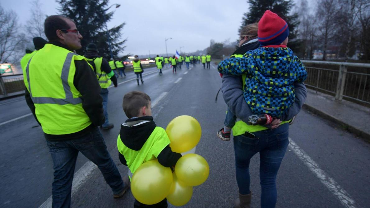 Mères Célibataires Et Gilets Jaunes Depuis Le Début Elles
