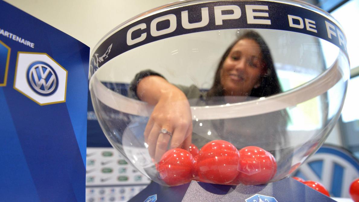 Football Le Tirage Au Sort Du 7e Tour De Coupe De France A Clairefontaine