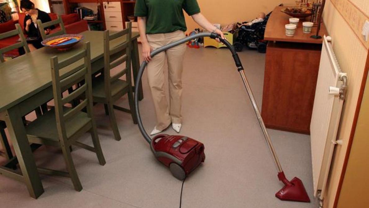 Cuisine, course, linge… 73% des femmes estiment «faire ...