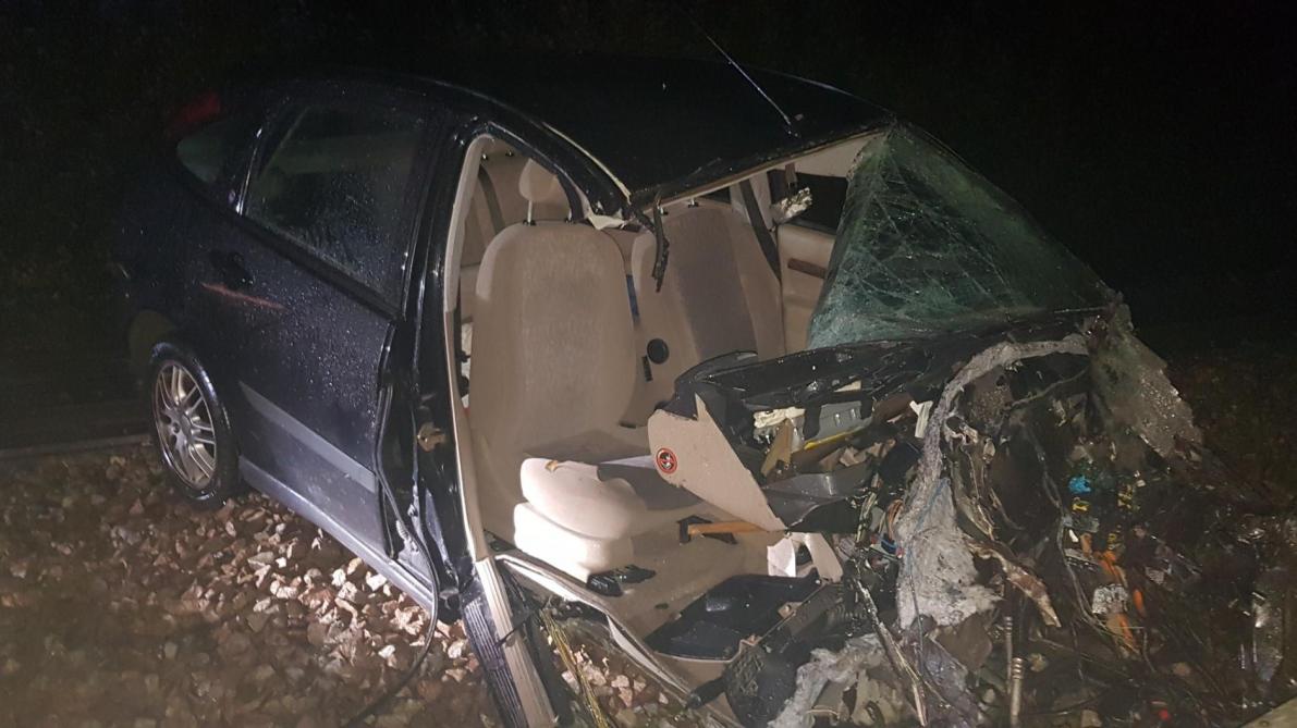 Ce Que L On Sait De La Collision Entre Un Train Et Une Voiture