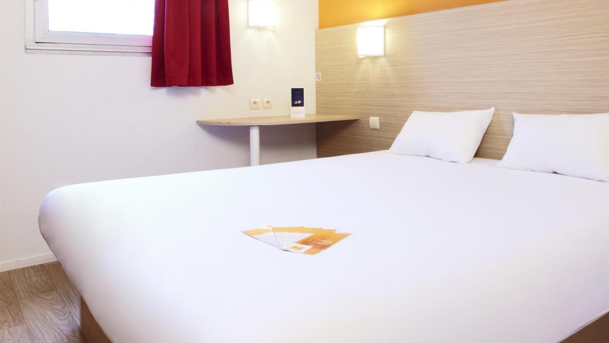 Reims L Homme Ne Voulait Plus Quitter L Hotel La Police Debarque