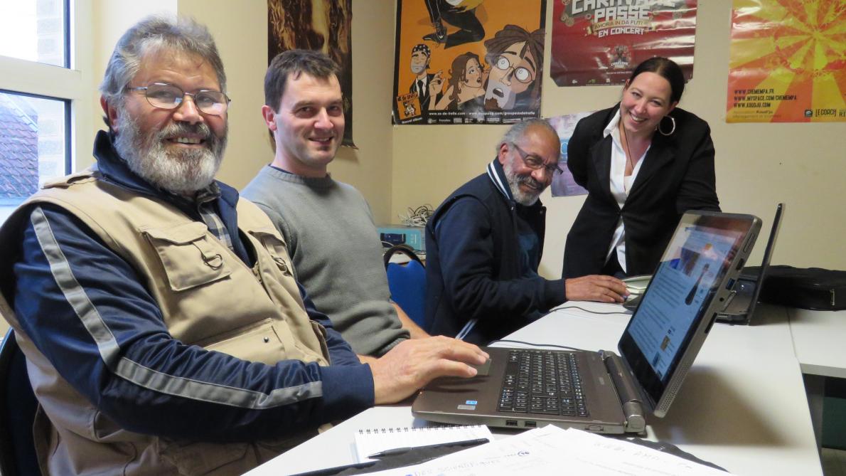 Cours d'informatique à Romilly-sur-Seine : «Maintenant, tout est fait avec un ordinateur» - L'Est Eclair