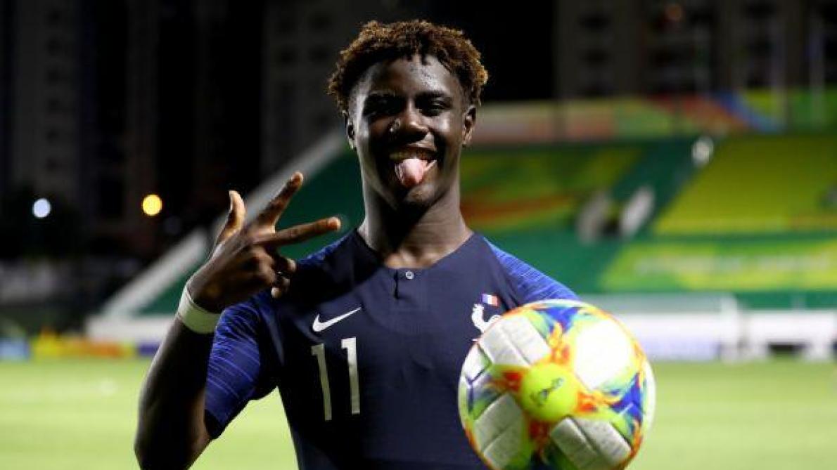 Video Football Coupe Du Monde U17 Nathanael Mbuku Buteur Et Passeur L Equipe De France En Demi Finales