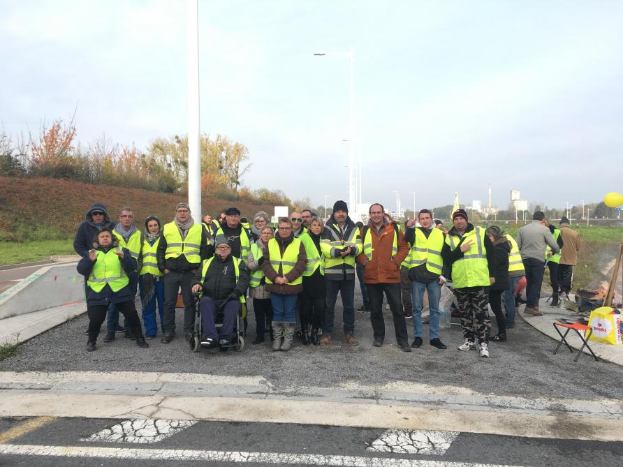 À Reims, entre 30 et 40 gilets jaunes se retrouvent un an après - L'Union