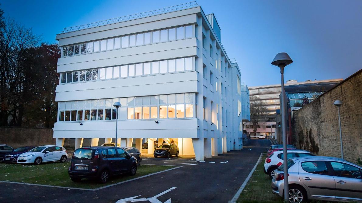 Visite Du Siege Renove De La Cci Des Ardennes A Charleville