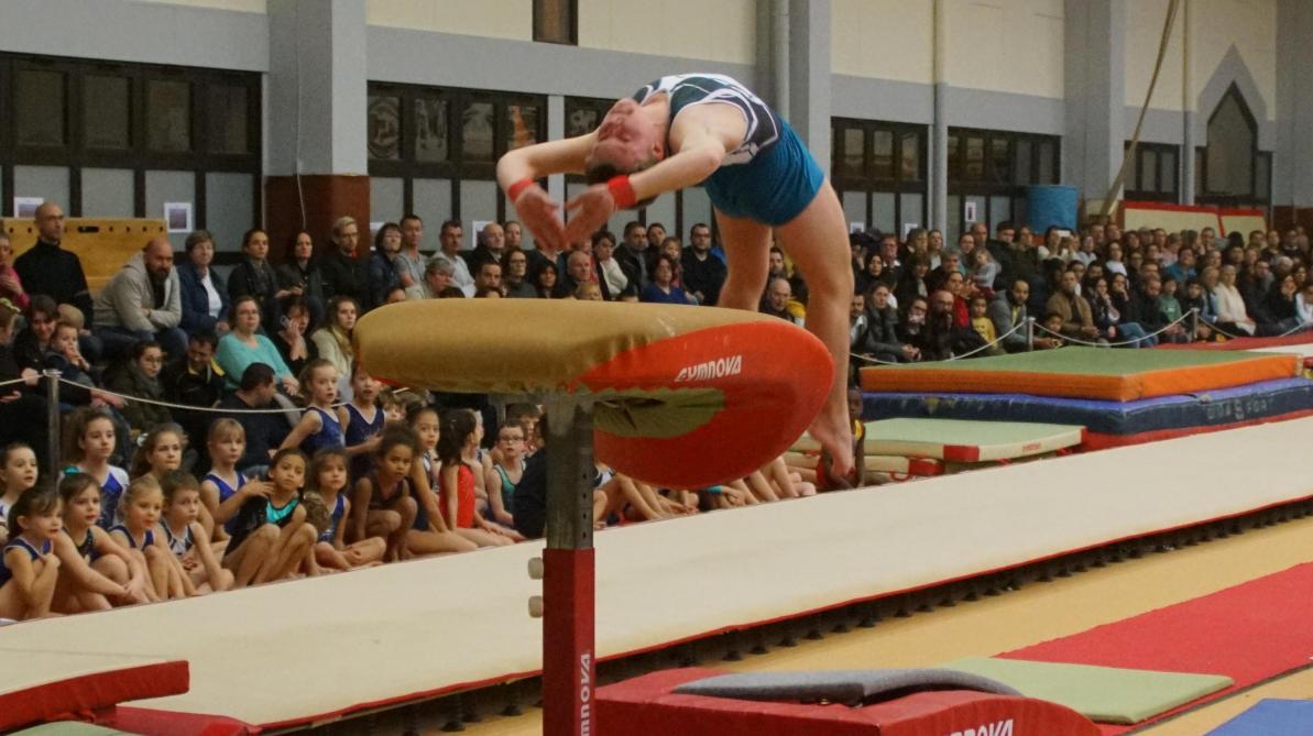Palais Des Sports Pierre De Coubertin Chalons En Champagne La Renaissance Gymnastique à Châlons compte 462 adhérents
