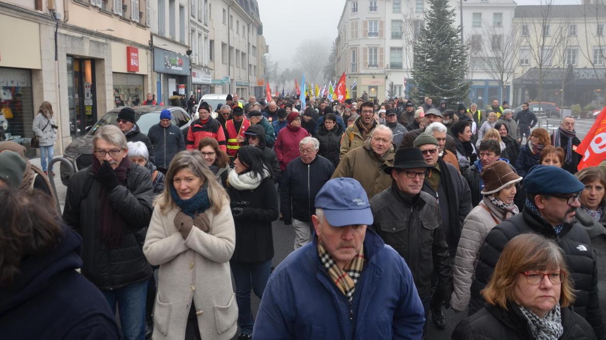 Retour Sur La Manifestations Contre La Reforme Des Retraites De Chalons En Champagne