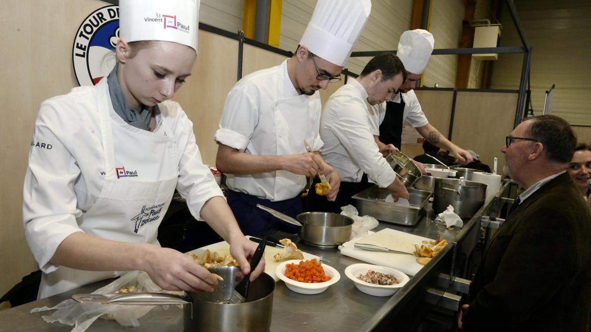 Un Village Toujours Plus Gourmand A Laon