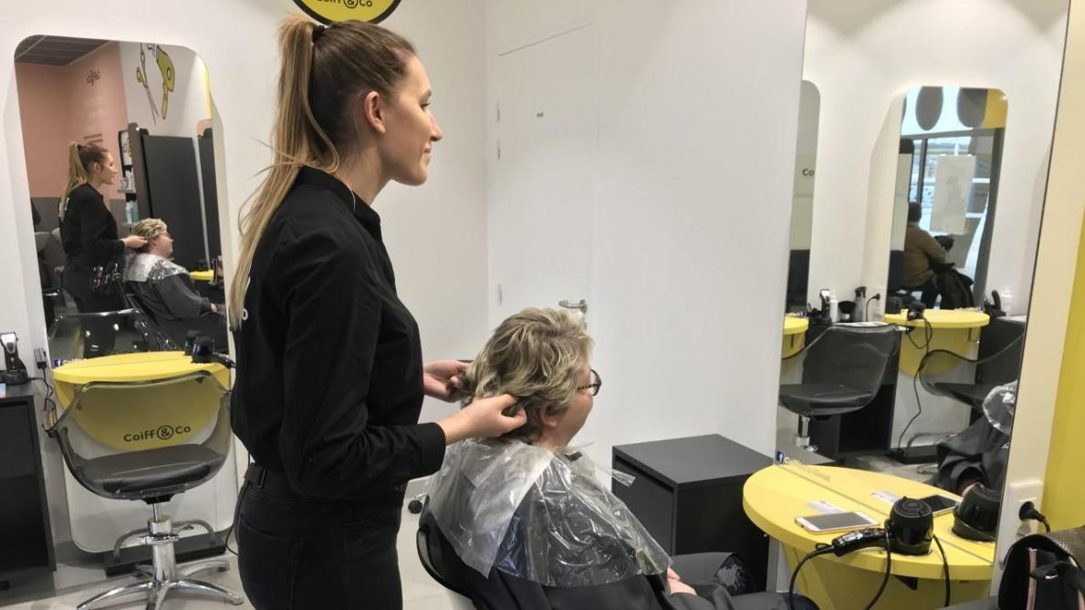 En Autonomie Chez Le Coiffeur à Givet