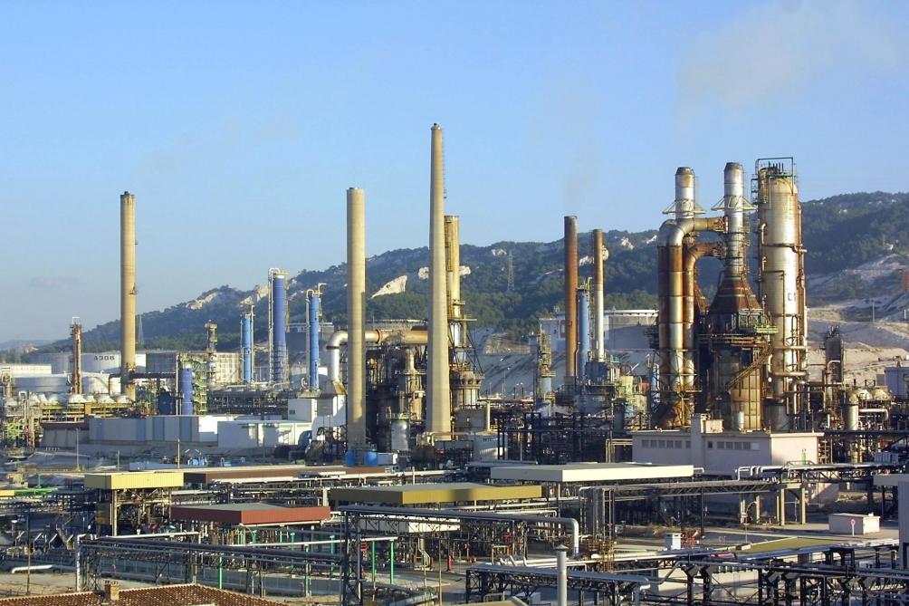 Le Blocage Des Raffineries Est Illegal Selon La Secretaire D