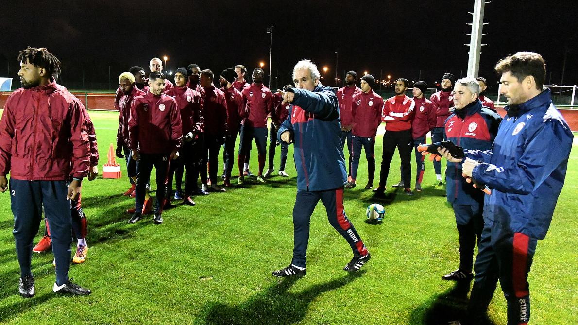 Football Coupe De France Comment Le Stade De Reims A Aide Reims Sainte Anne A Preparer Son Match Contre Montpellier