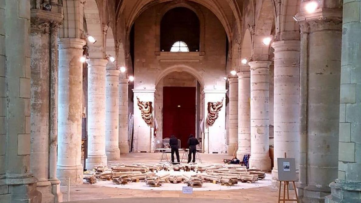 la rosace reconstituee au musee de soissons a partir de vendredi