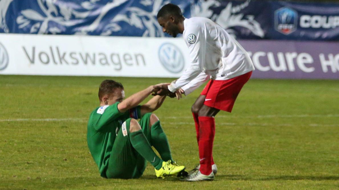 Football Coupe De France 16e De Finale L As Prix Les Mezieres A L Occasion D Exorciser Le Souvenir De Frejus
