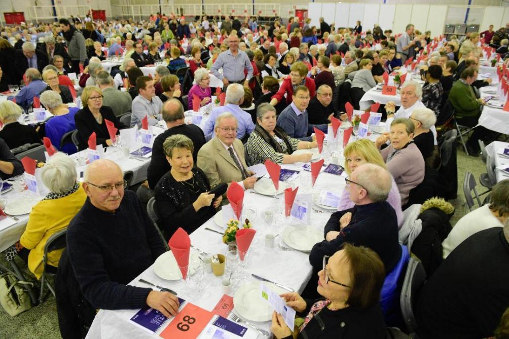 PHOTOSVIDÉO. Belle ambiance au repas des seniors à Reims