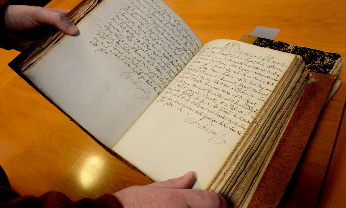 L Union Sacree Pour Combler Les Lacunes Des Archives Ardennaises