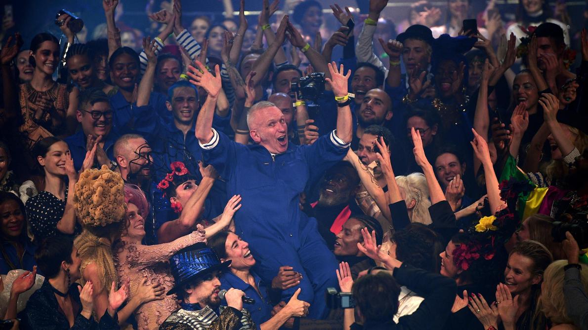 L Enfant Terrible De La Mode Jean Paul Gaultier A Tire Sa Reverence