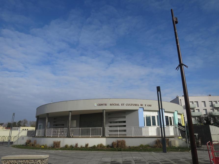 Nouvelle Piscine Chalons En Champagne On Vous Dit Pourquoi La Nouvelle Camera De Surveillance De La