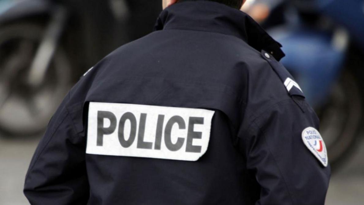 Seine Saint Denis Un Homme Arme D Un Couteau Tue Par Des Policiers