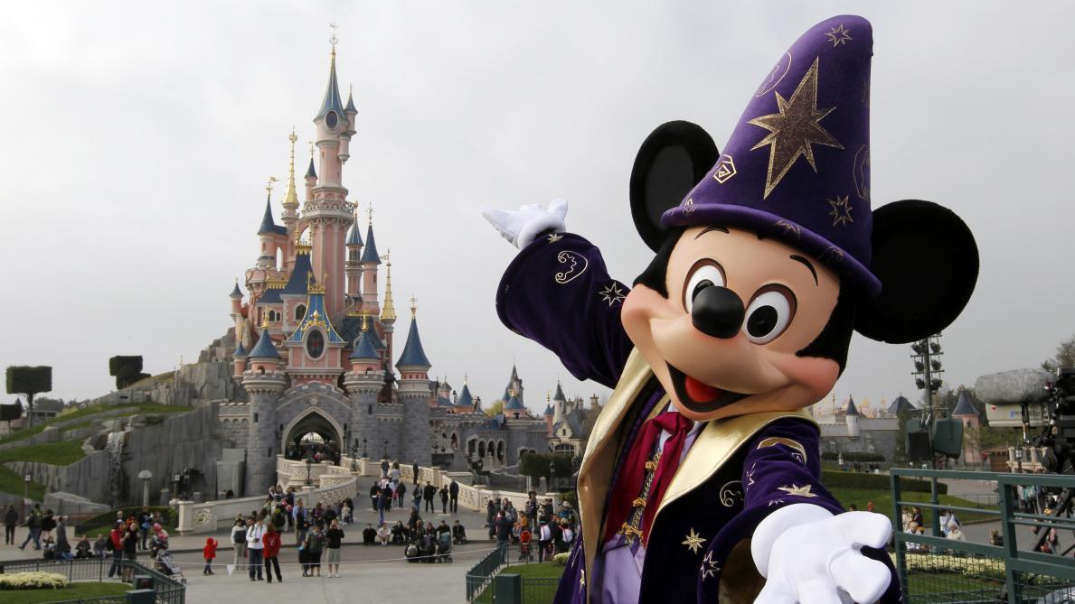 Disneyland Paris La Construction D Un Troisieme Parc Decidee Avant 2036