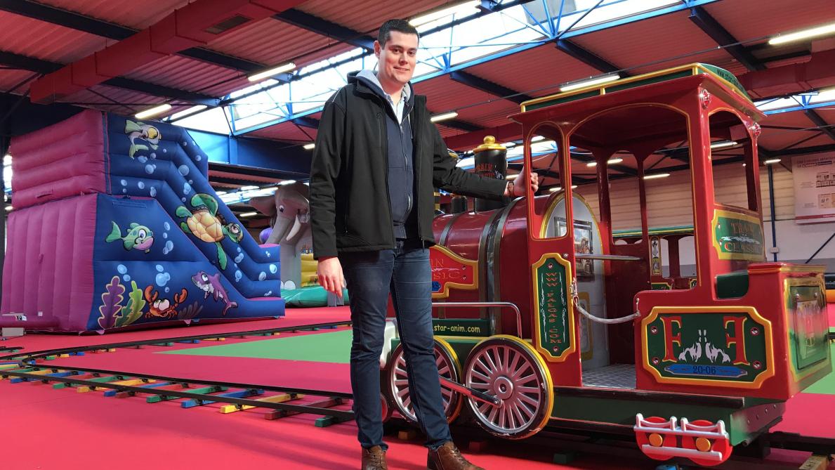 Video Le Parc D Attractions Geant Prend Forme A Reims