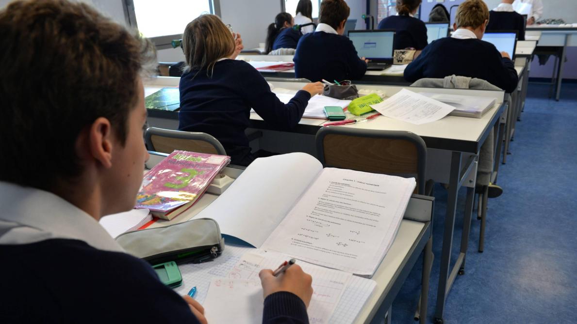 Coronavirus: la fermeture des établissements scolaires durera «au moins jusqu'aux vacances de ...
