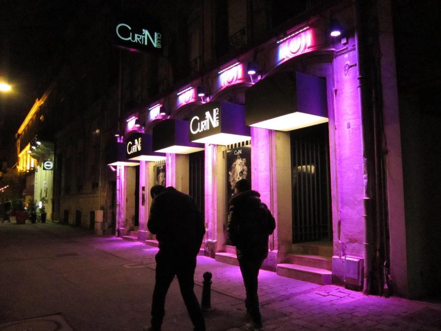 Coronavirus comment les bars, restaurants et boîtes de nuit de la