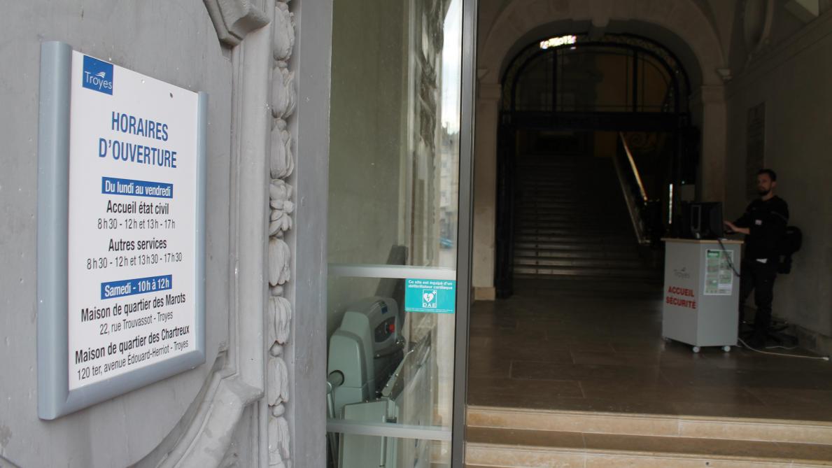 piscine chartreux 10000